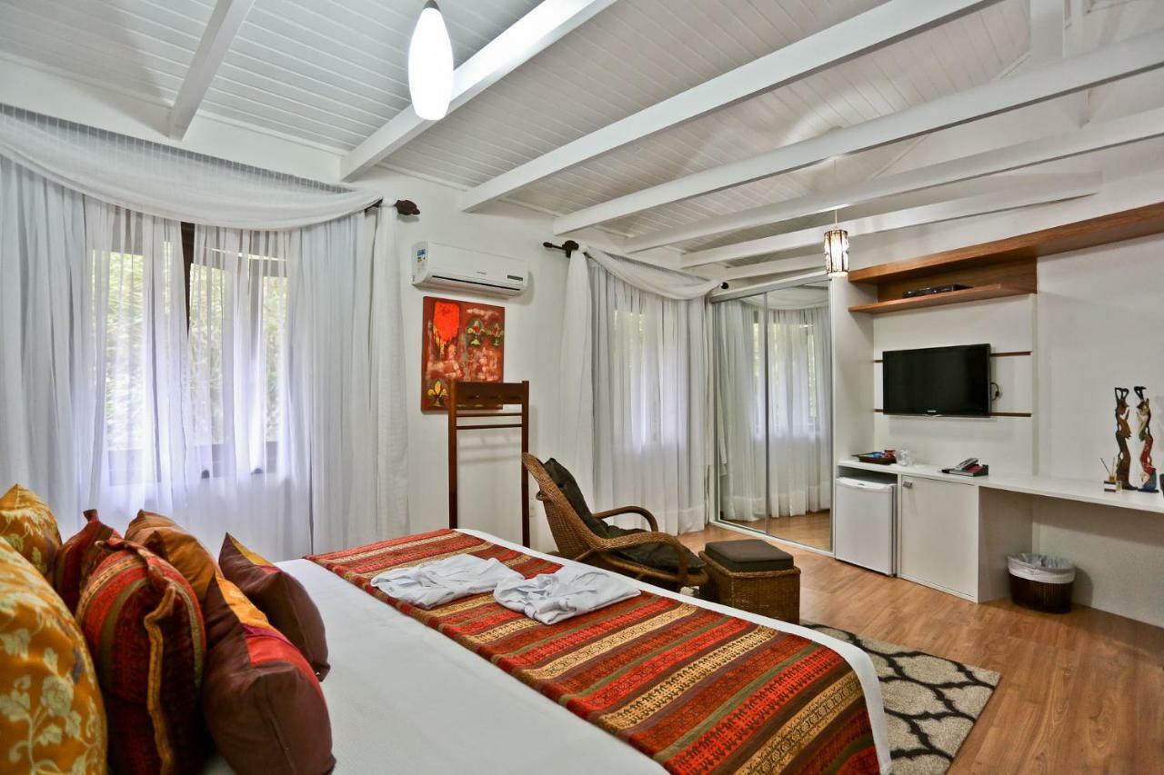 Estaleiro Hotel 3*
