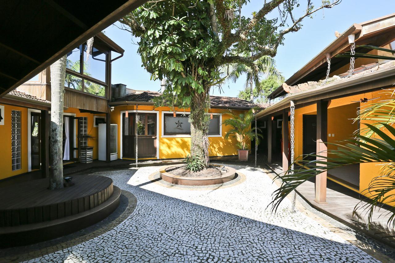 Estaleiro Hotel 3*